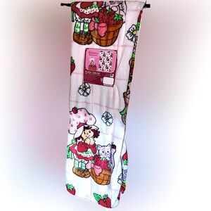 Strawberry Shortcake Plush Throw Blanket